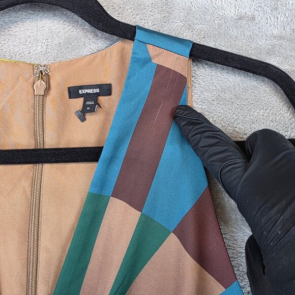 Express Top Womens XL Multicolor Geometric Sleeveless Wrap Blouse Tank Modern - Picture 3 of 11